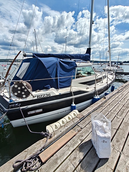 Winga 78 – Volvo Penta D1-30 (210 h) 11 of 11