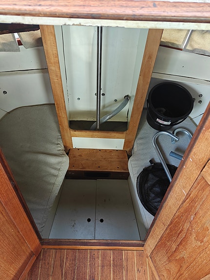 Winga 78 – Volvo Penta D1-30 (210 h) 7 of 11