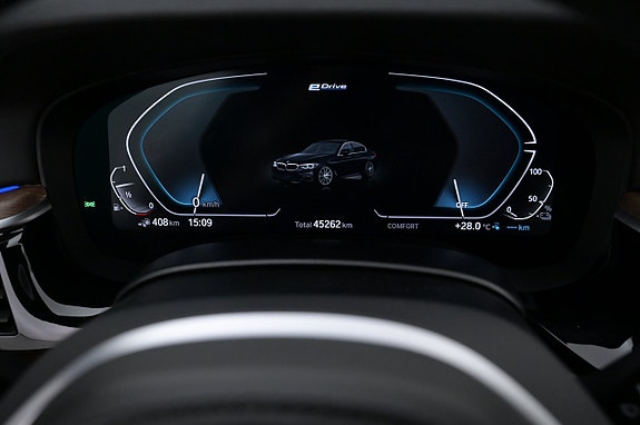 BMW 530e 9 of 27