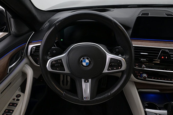 BMW 530e 7 of 27