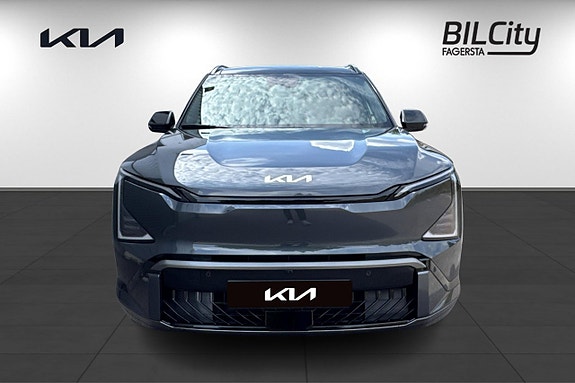 Kia EV5 2 of 16