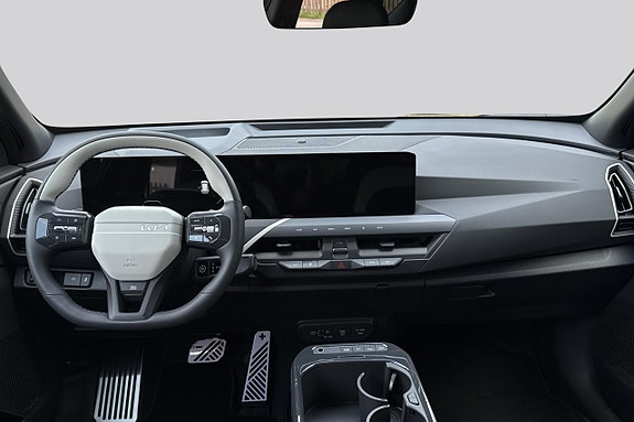 Kia EV5 7 of 16