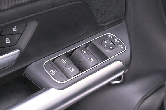 Mercedes-Benz EQA250 12 of 27