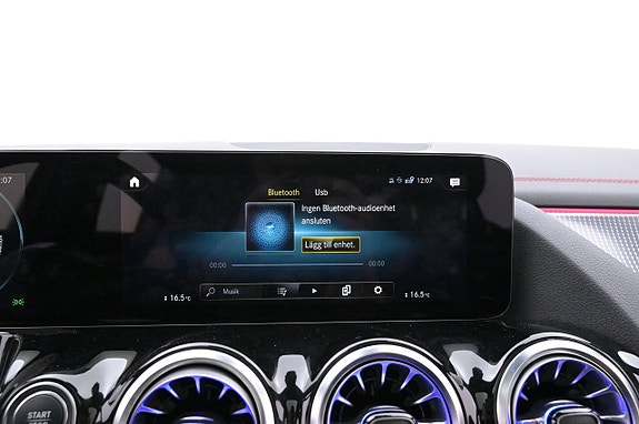 Mercedes-Benz EQA250 21 of 27