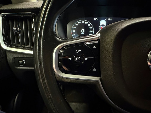 Volvo V90 18 of 30