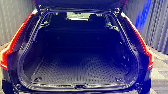 Volvo V90 16 of 30