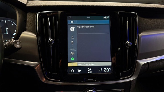 Volvo V90 25 of 30