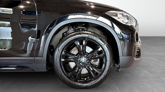 BMW X1 9 of 12