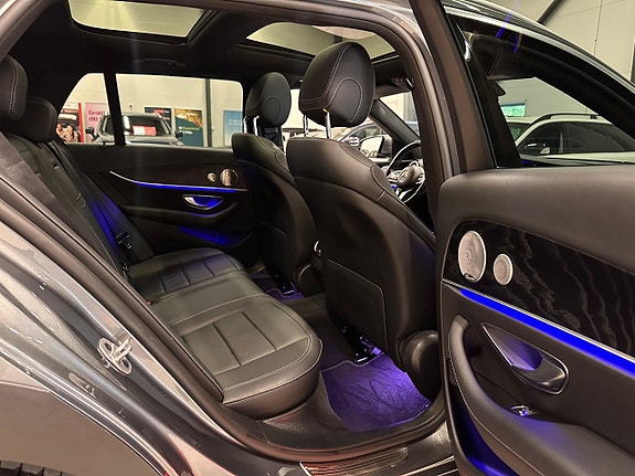 Mercedes-Benz E220 d 17 of 30