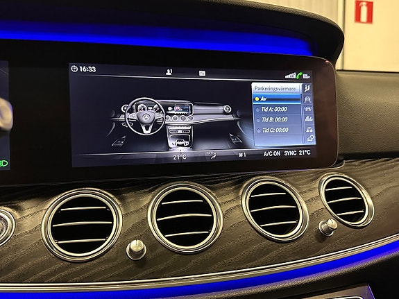 Mercedes-Benz E220 d 23 of 30