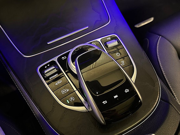 Mercedes-Benz E220 d 21 of 30