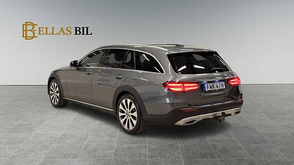 Mercedes-Benz E 220 d 2 of 30