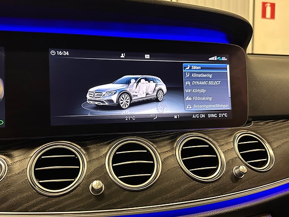 Mercedes-Benz E220 d 22 of 30