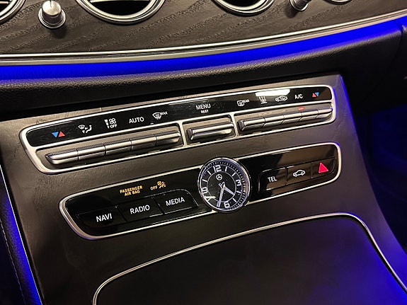 Mercedes-Benz E220 d 20 of 30