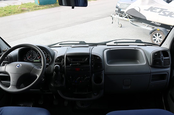 McLouis Campervan MCLOUIS CAMPERVAN 2.0 JTD 11 of 26