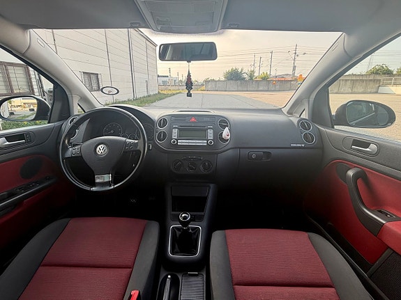 Volkswagen Golf Plus 6 of 7