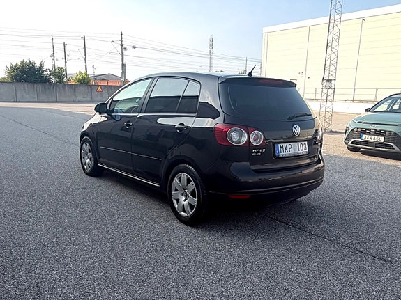 Volkswagen Golf Plus 3 of 7