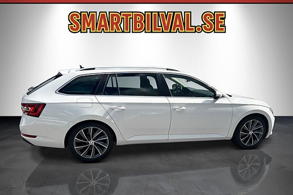 Skoda Superb 8 of 30