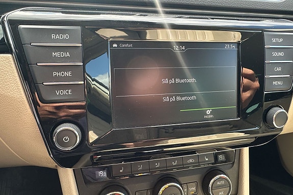 Skoda Superb 28 of 30