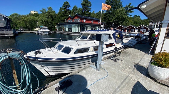 Saga 27 1998 Yanmar 4 JH2 1998, mycket fin! 3 of 5
