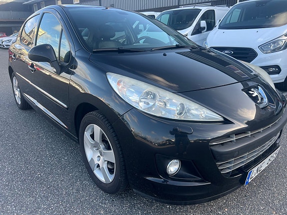 Peugeot 207 2 of 6