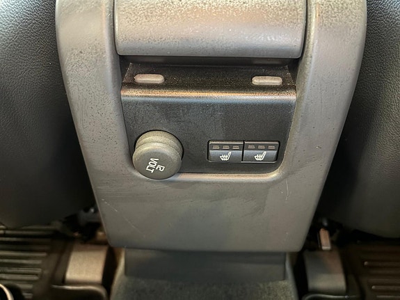 Volvo XC60 27 of 30