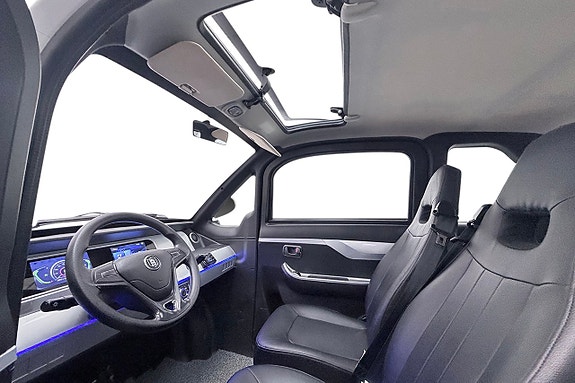 Titan Zero R4S 4sits Läder Taklucka Värmare Cockpit Kamera USB Klass 2 11 of 21