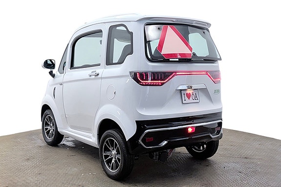 Titan Zero R4S 4sits Läder Taklucka Värmare Cockpit Kamera USB Klass 2 7 of 21