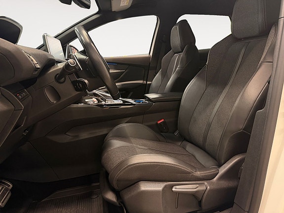 Peugeot 3008 10 of 21