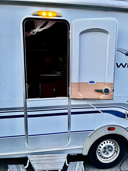 Wilk S3 2 of 17