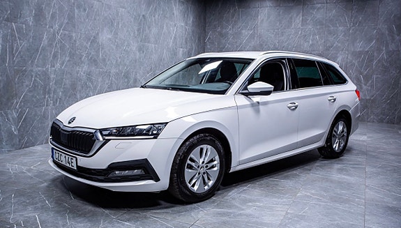 Skoda Octavia 2 of 15