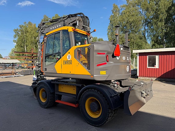 Hjulgrävare Volvo Ewr150f Digassist Våg Steg5  Rototilt 3 of 12