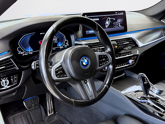 BMW 530e 11 of 19
