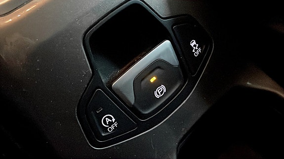 Jeep Renegade 19 of 23
