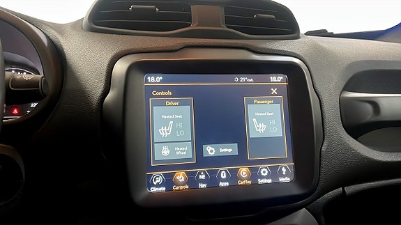 Jeep Renegade 13 of 23