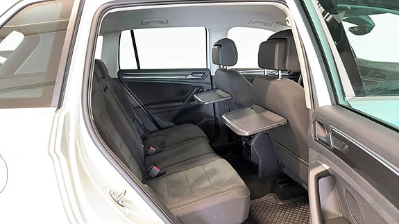 Volkswagen Tiguan 5 of 21
