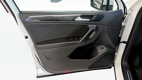 Volkswagen Tiguan 11 of 21