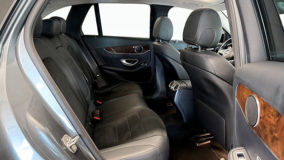 Mercedes-Benz GLC250 d 5 of 23