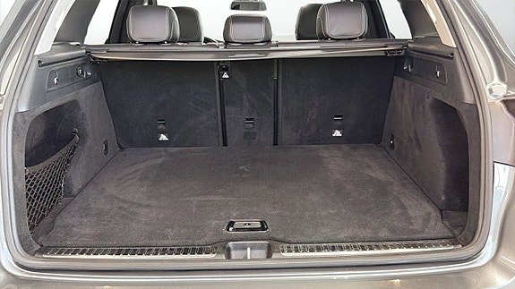 Mercedes-Benz GLC250 d 10 of 23