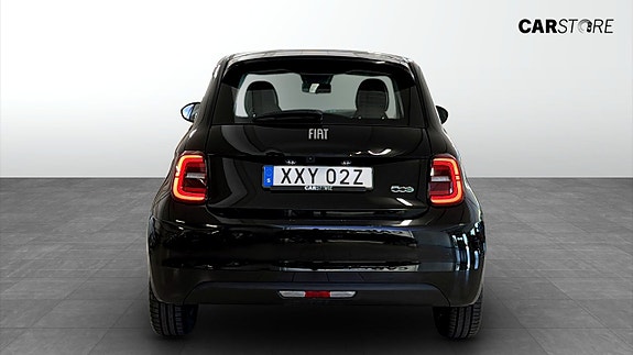 Fiat 500e 7 of 23