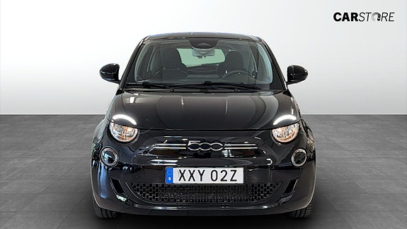 Fiat 500e 8 of 23
