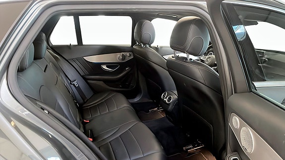 Mercedes-Benz C220 d 5 of 22