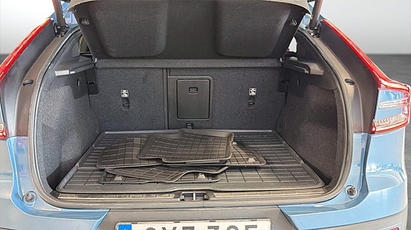 Volvo C40 10 of 21