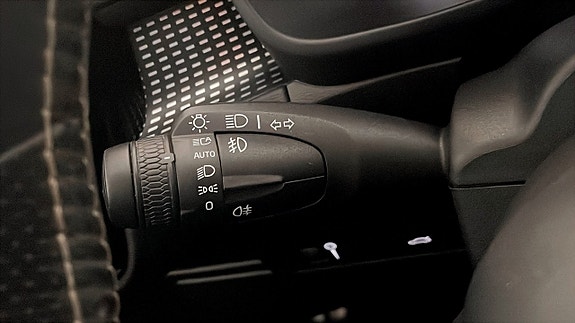 Volvo XC40 21 of 25