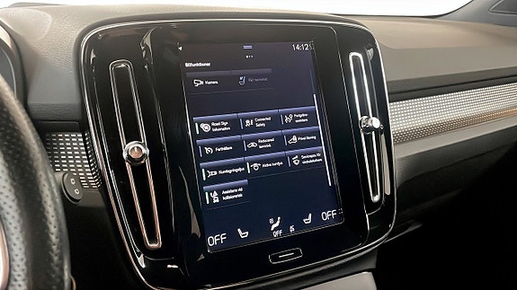 Volvo XC40 14 of 25