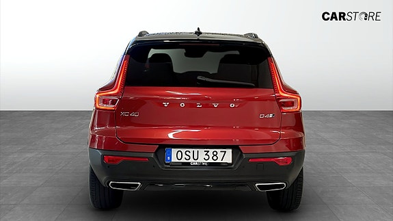 Volvo XC40 7 of 25