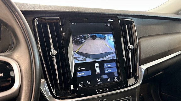 Volvo V90 Cross Country 12 of 25