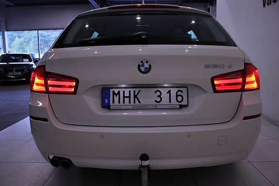 BMW 520d 11 of 30