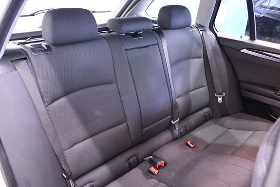 BMW 520d 19 of 30