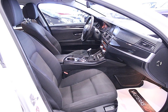 BMW 520d 17 of 30